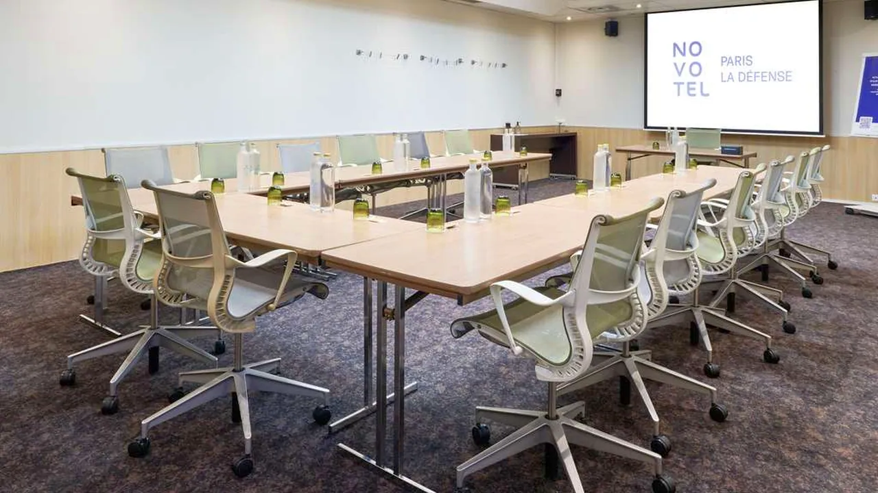 Novotel Paris La Defense Esplanade